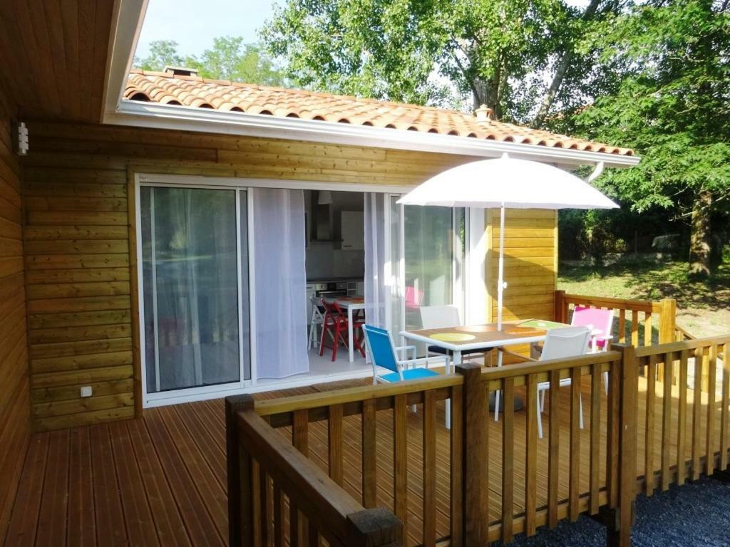Chalet " Cote Lac " Castets Εξωτερικό φωτογραφία